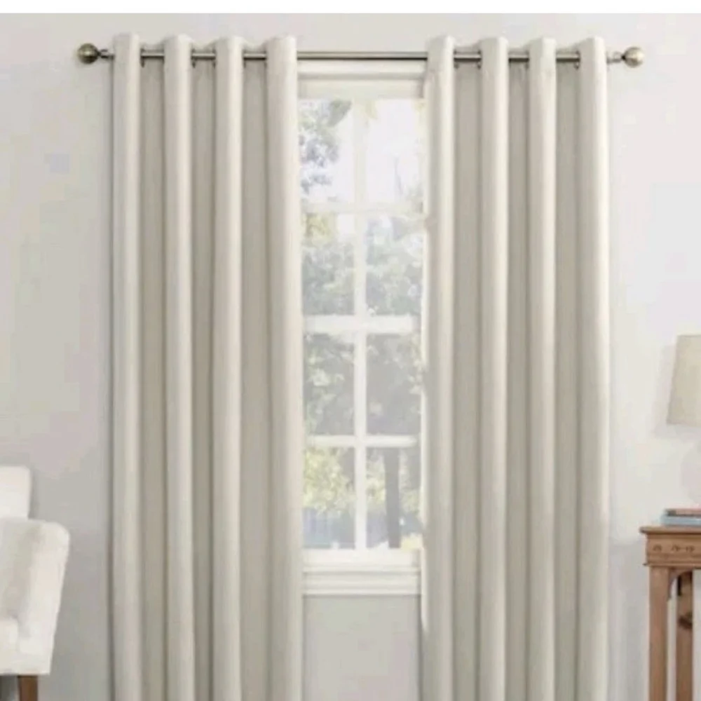 Sun Zero Blackout Energy Efficient Grommet Curtains 40